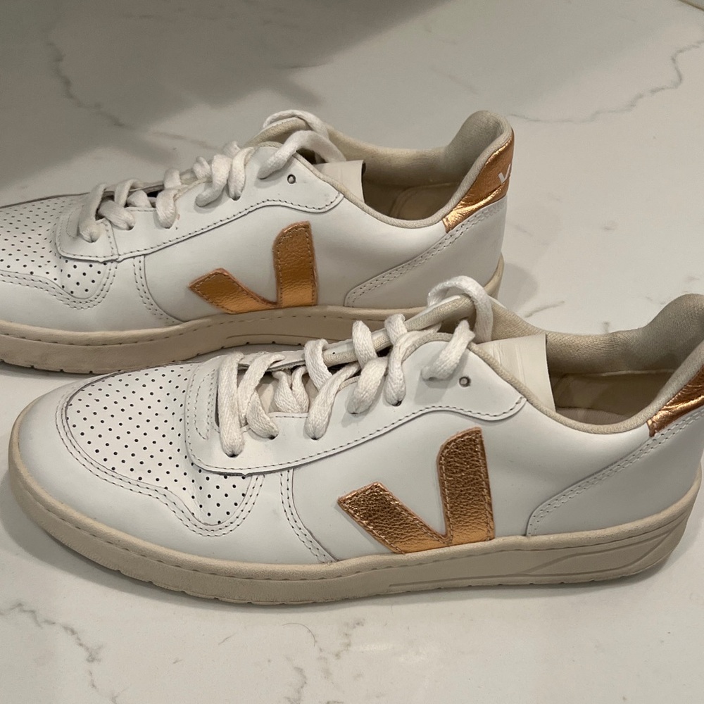 Veja White and Gold Casual Sneakers